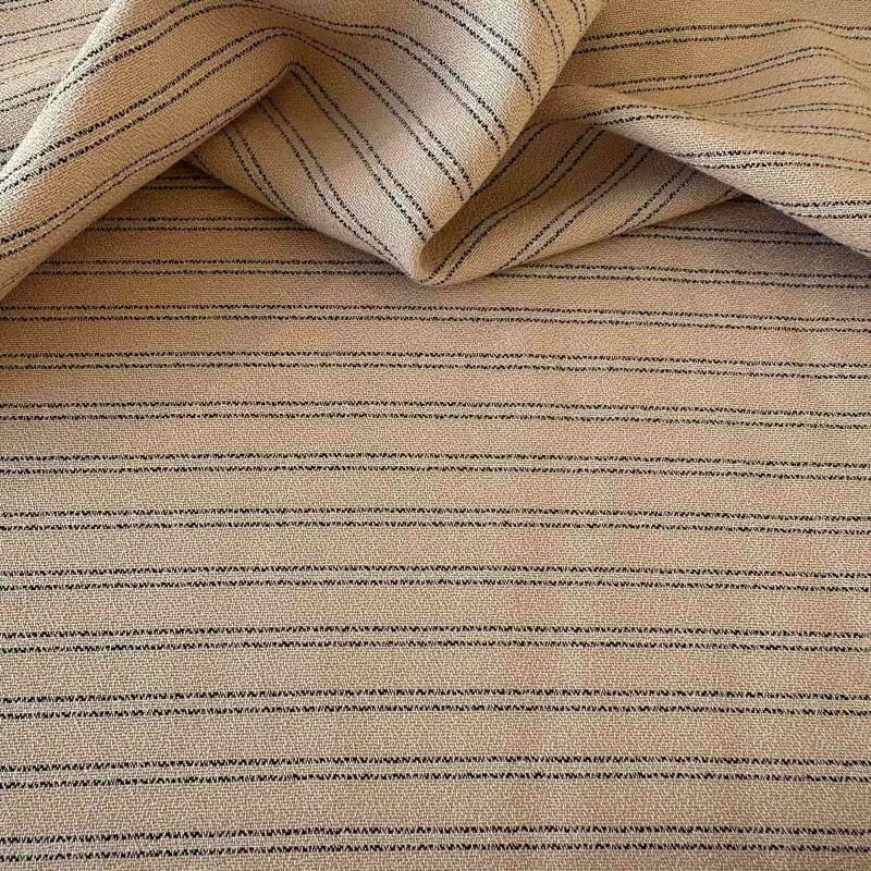 Crepe de Viscose - Risca-de-Giz - Nude Encorpado